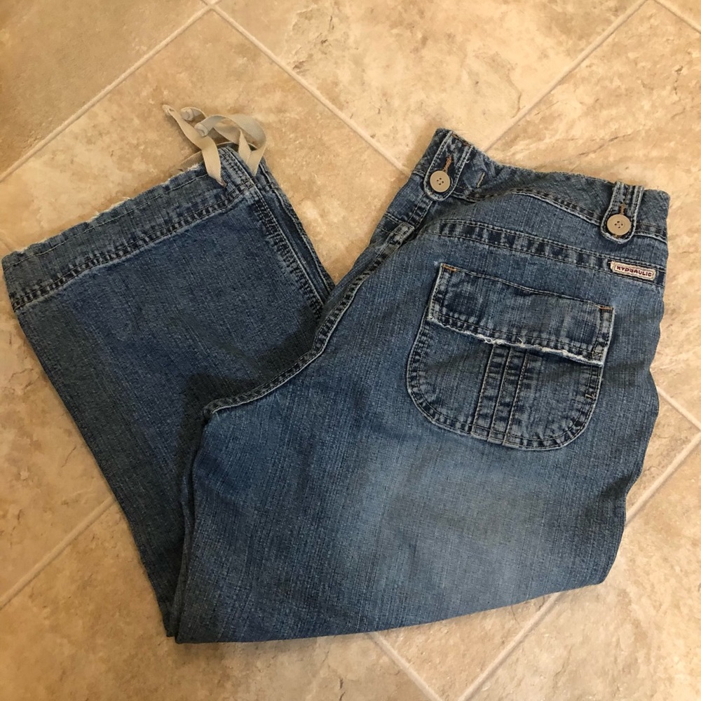 Hydraulic Denim Capris 17/18